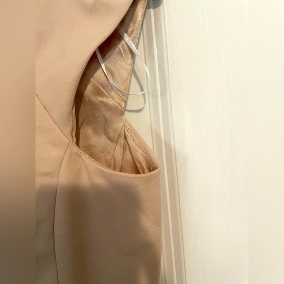 Pencil dress - Picture 3 of 10